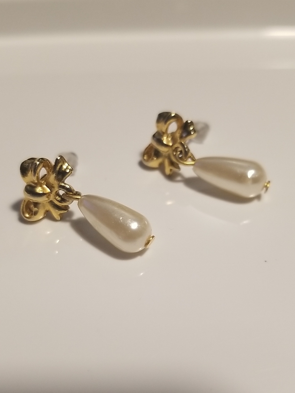 Vintage Bow Gold Pearl Teardrop Earrings - Women Jewelry